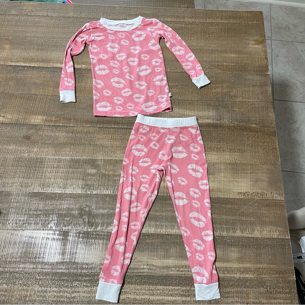 Little sleepies 2t pajamas